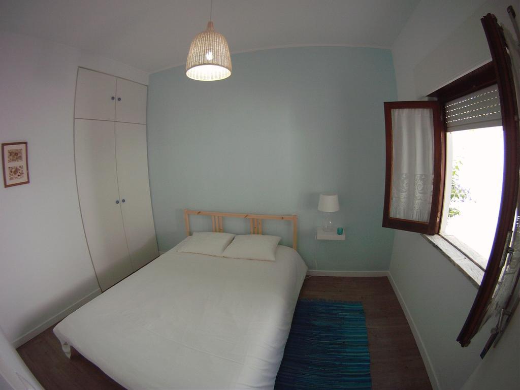 Ahoy Porto Covo Hostel Room photo